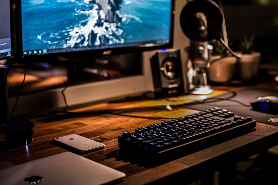Photo gaming desktop